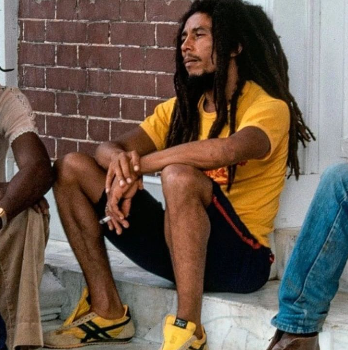 Herbworthy's tweet photo. "Herb is the healing of a nation" - @bobmarley  🌿 https://t.co/HVXF1BM5cO