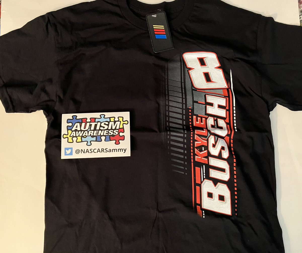 NASCARSammy's tweet photo. 🚨April 2…#AutismAwareness in #NASCAR giveaway.

I’ll be watching the race @RichmondRaceway.🏁

I’ll also be wearing a 👕to celebrate #WorldAutismAwarenessDay! 

To enter:

1)Retweet & Tag some friends

2)Post a picture,
of you, wearing blue, ON APRIL 2.

One lucky person will win this awesome @KyleBusch t-shirt.