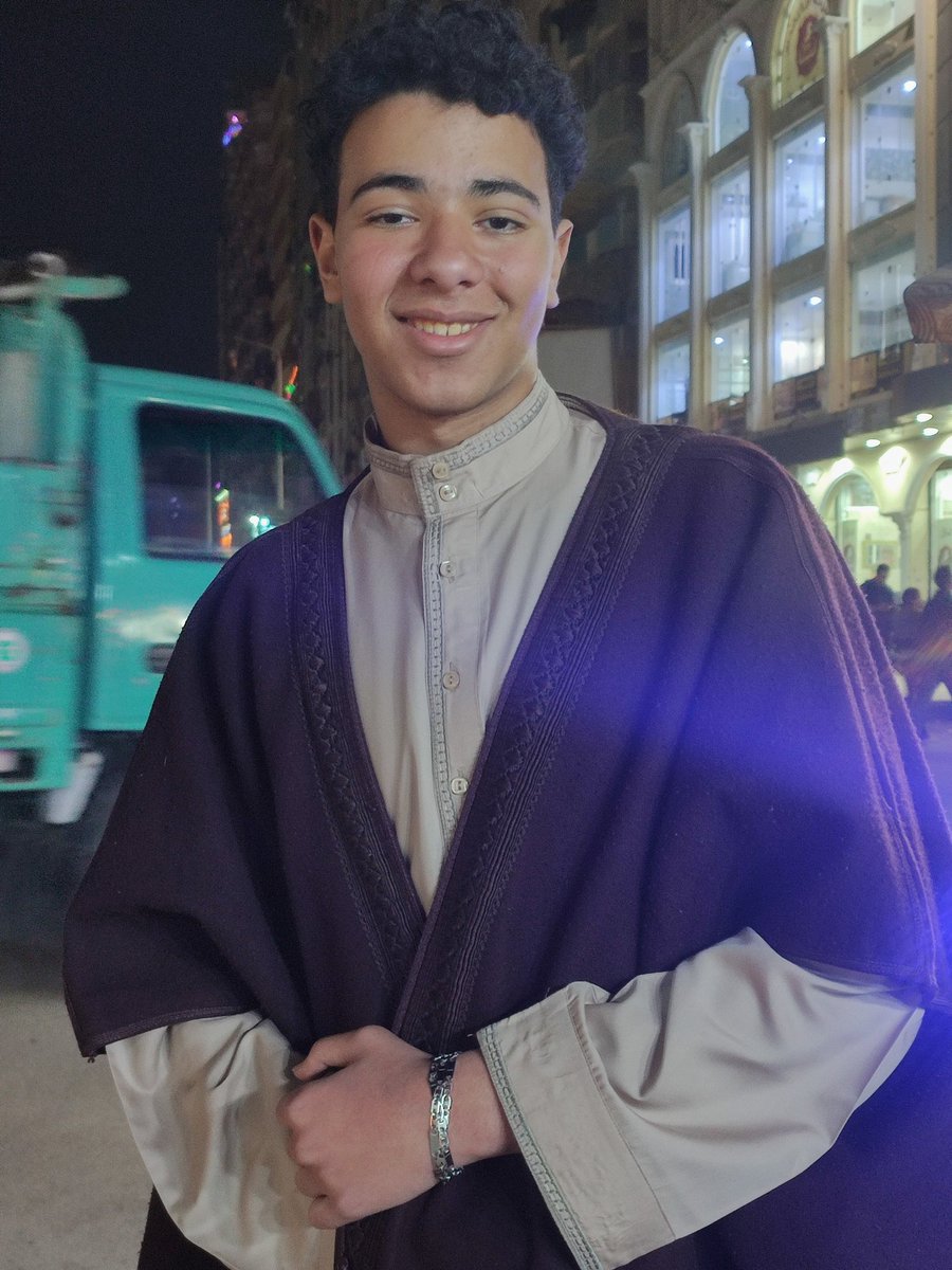 nourwah09318341's tweet image. الشيخ ڤينوس لرد المطلقة وجلب الحبيب 😉😂😂❤️
#venos