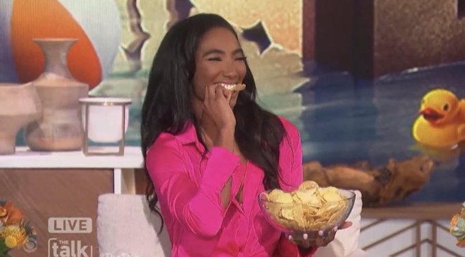 BBTeamNorth's tweet image. It sounds a mess over in Canada. #AFool #BBCrumb11