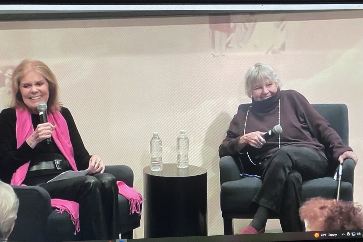 SarahStern3's tweet photo. #gloriasteinem & #robinmorgan @Hunter_College & @Roosevelt_House on #sylviaplath! #awesome “Hope is planning”—Gloria Steinem https://t.co/UJ48uQGyXE