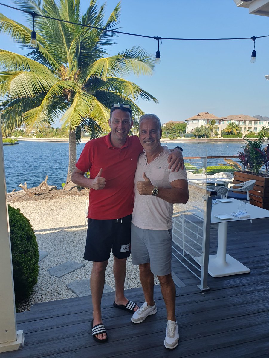 Very successful meeting this afternoon in the caymans 🇰🇾 the future is looking bright for Glenavon 😊 hold tight for massive investment <a href="/mourneview/">jenny devonshire</a> 👌