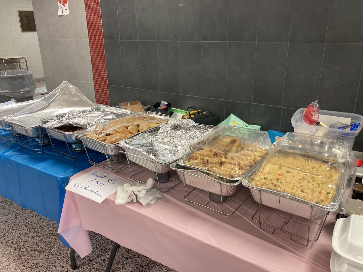 DrMutawally's tweet image. International Night 2023! #unity #onecommunity #DreamBIG @nagleee @Super_GCS @CTruittNCDPI @GCSchoolsNC