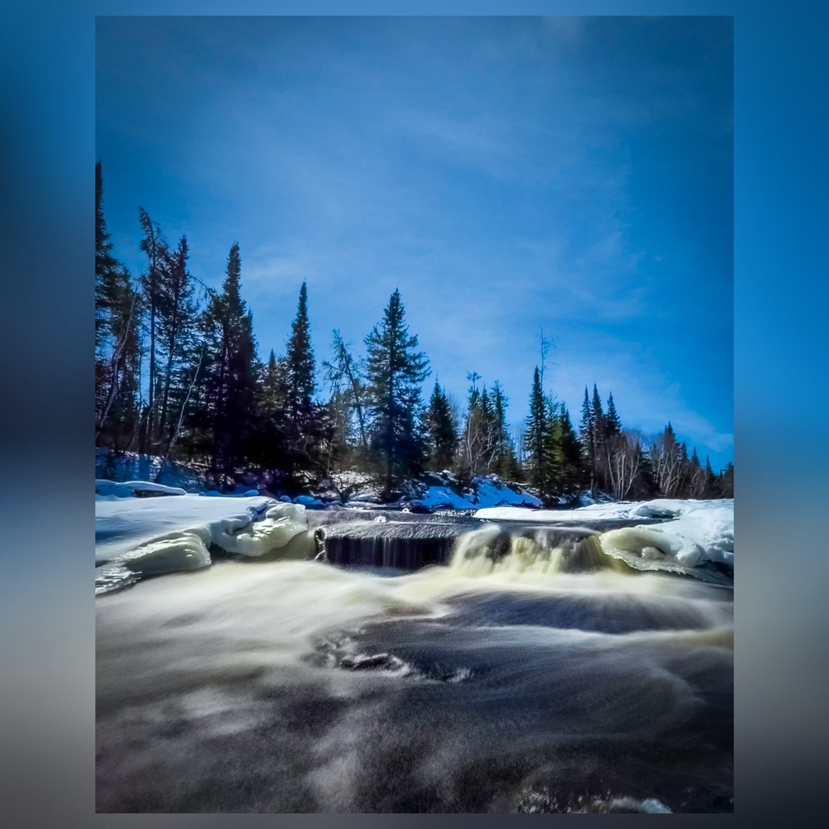 Hafy2009's tweet photo. The Pine Point Trail in the Whiteshell is a beautiful hike in the spring! @MBGovParks #pinepointrapids https://t.co/gtlXIpQqFE
