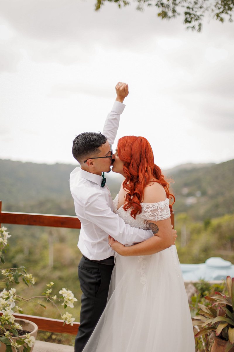 natashaidaliz's tweet photo. Repetiría nuestro día de boda una y otra vez. 🤍  

@Valdo717 https://t.co/hBnR8ylTsa