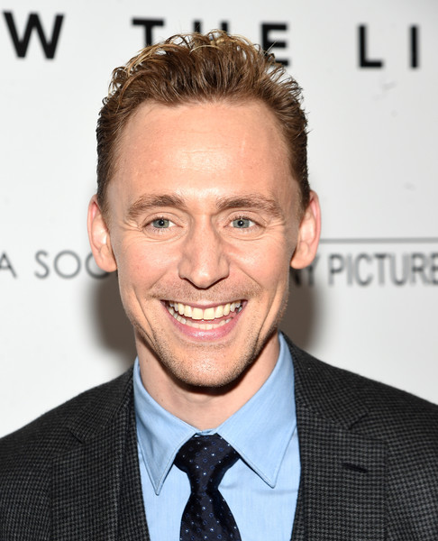 THiddlestonMx's tweet photo. Tom Hiddleston en la proyección de I Saw The Light para Cinema Society en NY. Marzo 25, 2016
#HaceSieteAños #ISTL
Vía HiddlesFashion 1 https://t.co/XaIB7xYFXc