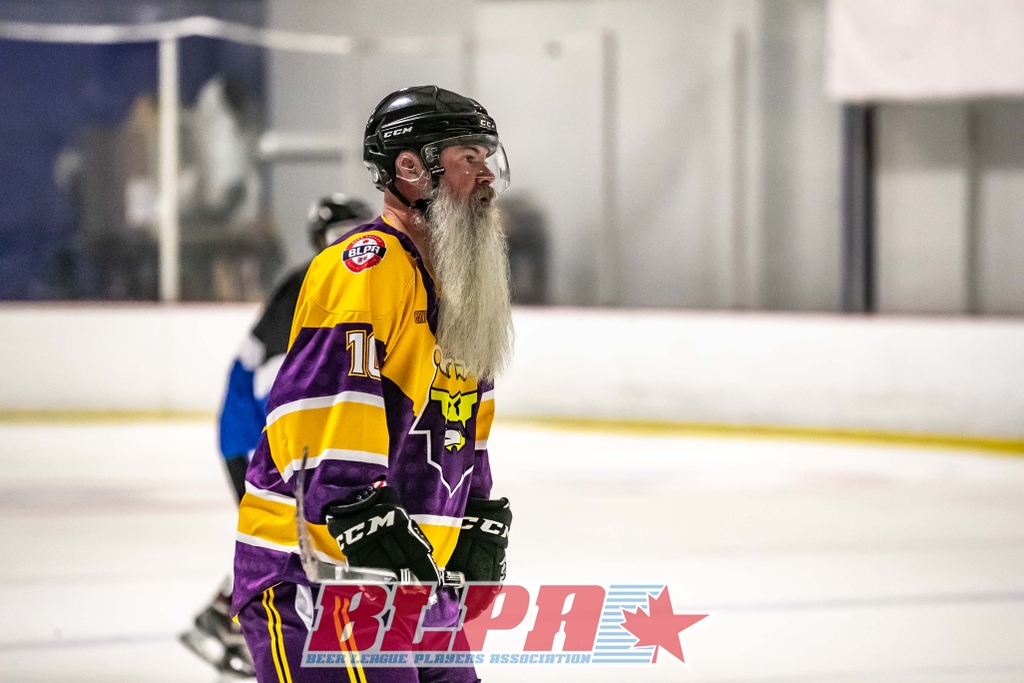 TheBLPA's tweet photo. BEER LEAGUE BEARDS!
#beerleague #hockey #beerleaguehockey #draftexperience #drafttournament #DEXcult #DEXdna #hockeytourney #hockeytournament #hockeyweekend #beerleaguelife #blpa #wearedrafts #adultathletes https://t.co/6nKqZGIWic