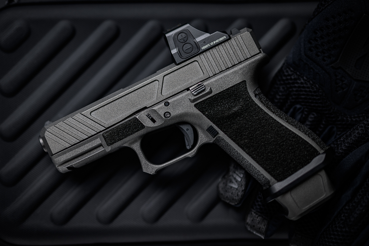 JugTactical's tweet photo. You can do better
[𝗨𝗹𝘁𝗶𝗺𝗮𝘁𝗲 𝗚𝗹𝗼𝗰𝗸 𝗠𝗼𝗱]
#GlockLovers
#FollowYourJoy
•••
#juggernauttactical #GlockCustomization #GlockStyle #CustomGlock
•No person-to-person sales • https://t.co/G093qD1I2Y