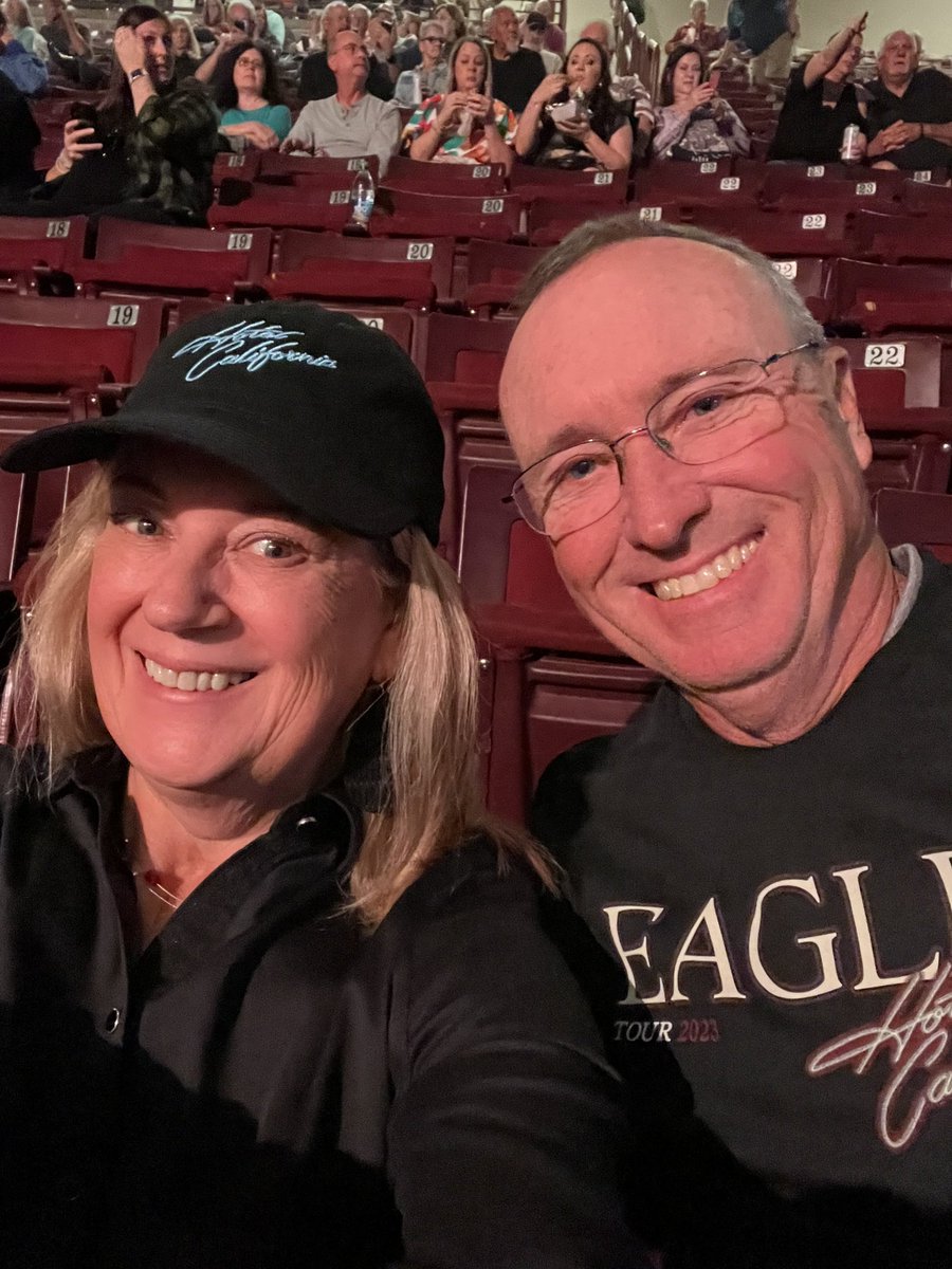 We are here and ready to hear one of the best bands ever #TheEagles in one of our favorite places #CLA  home to our #Nattybound @GamecockWBB