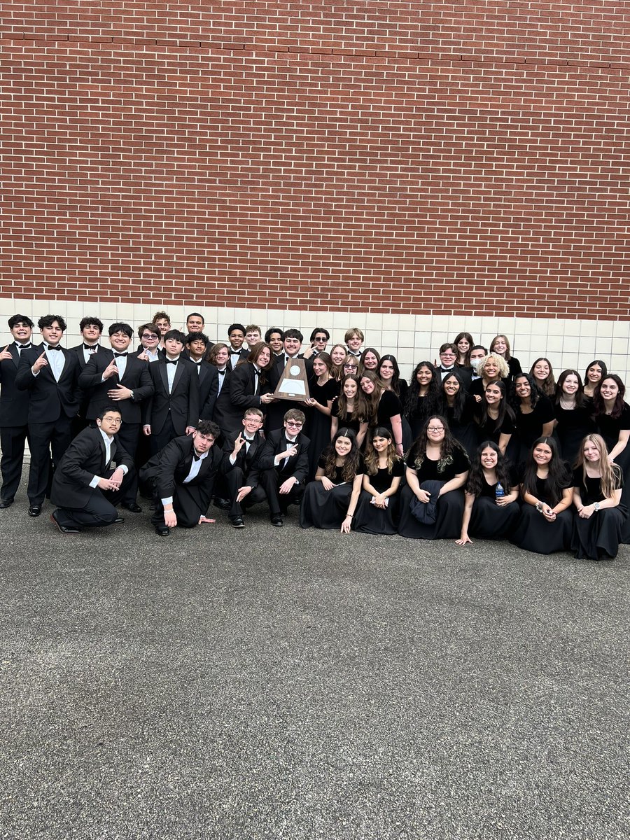 Bonnie Wolfe (@brandeischoir) on Twitter photo Brandeis HS Choir was 2 for 2 today at UIL Concert and SR EVAL! Congratulations singers on a beautiful concert today! @geriberger08 <a href="/NISDBrandeis/">Brandeis High School</a> Brandeis HS Choir was 2 for 2 today at UIL Concert and SR EVAL! Congratulations singers on a beautiful concert today! @geriberger08 <a href="/NISDBrandeis/">Brandeis High School</a>
