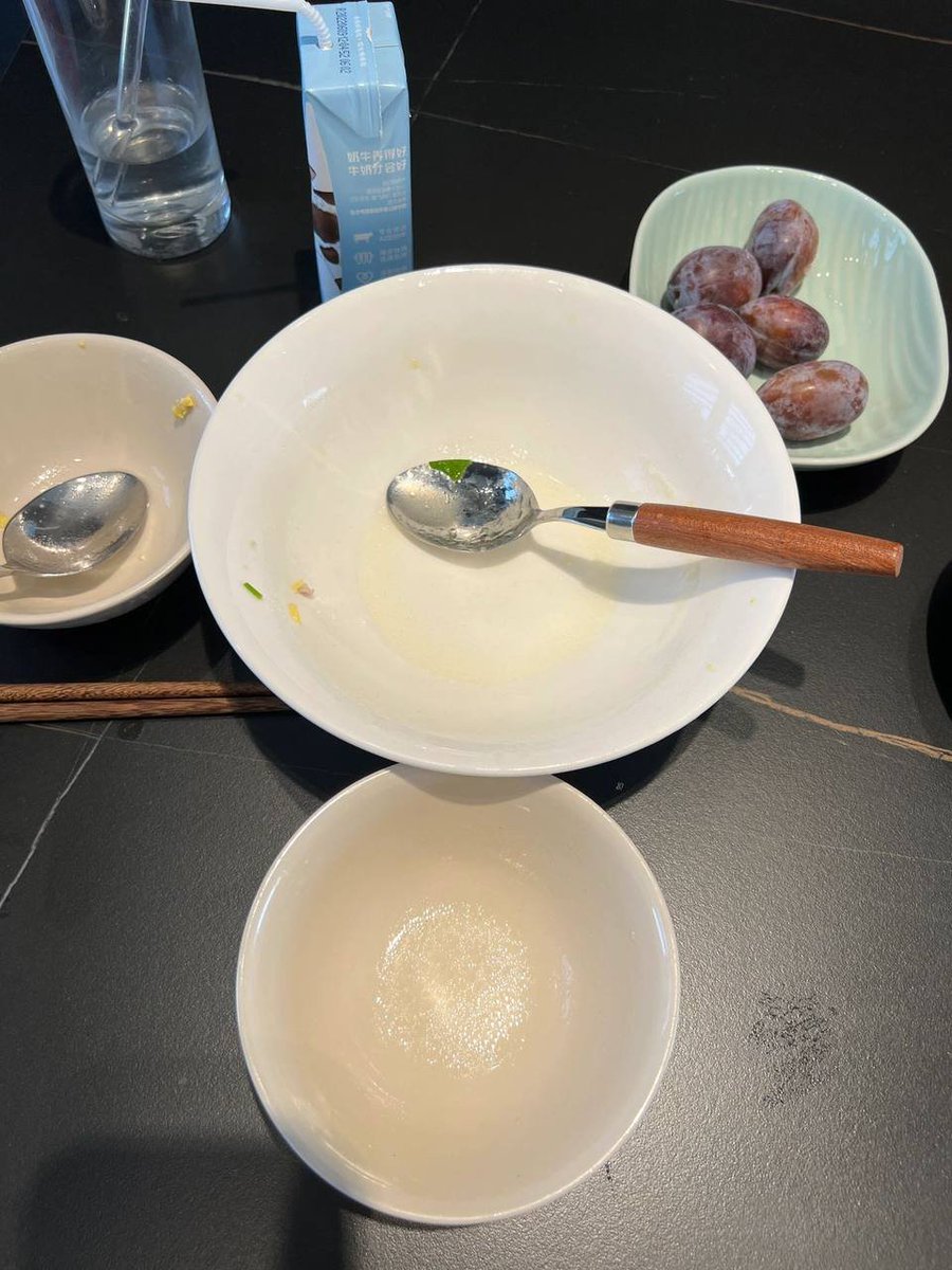 I went to a restaurant that serves 'breakfast at any time'.