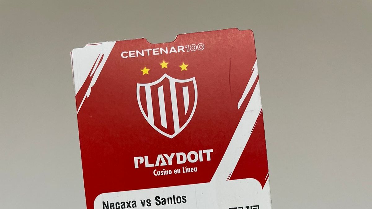 ¡¡DINÁMICA EXPRESS!!
Llévate 1 pase doble para el partido de Necaxa vs Santos ⚽

Pasos a seguir:
⚽Dale like a este tweet 
⚽Da RT 
⚽ Síguenos si aún no lo haces 

Mañana a las 11:00 a.m anunciamos al ganador 
*Serán elegidos al azar* ¡Suerte!🫶

#CCAltaria