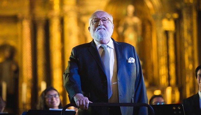 Mariwska's tweet photo. Tercer año de su partida. Gratitud por su vida, obra, y por su cariño al @FMSBogota Algunos recuerdos por su paso por el Festival. #krzysztofpenderecki #FIMSAC https://t.co/VQ2CbG4K4k