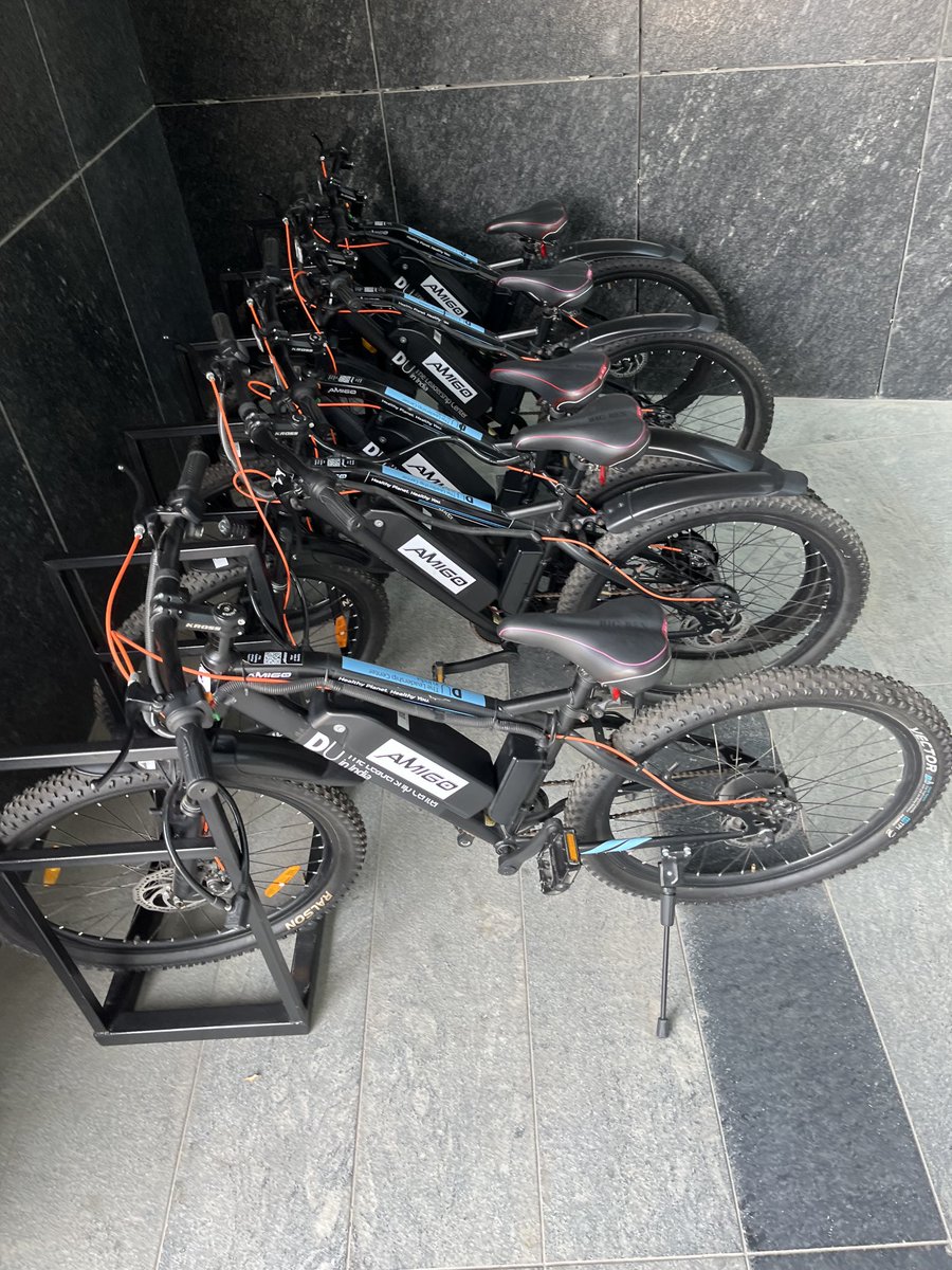 Bicycle Mayor of Hyderabad (@sselvan) on Twitter photo 2023-03-31 02:42:04 Kudos @Deloitte @DeloitteIndia for having #Bicycles inside your campus #Hyderabad #DeloitteUniversity @HydcyclingRev @BYCS_org @BYCSIndia @KTRBRS @arvindkumar_ias Kudos @Deloitte @DeloitteIndia for having #Bicycles inside your campus #Hyderabad #DeloitteUniversity @HydcyclingRev @BYCS_org @BYCSIndia @KTRBRS @arvindkumar_ias