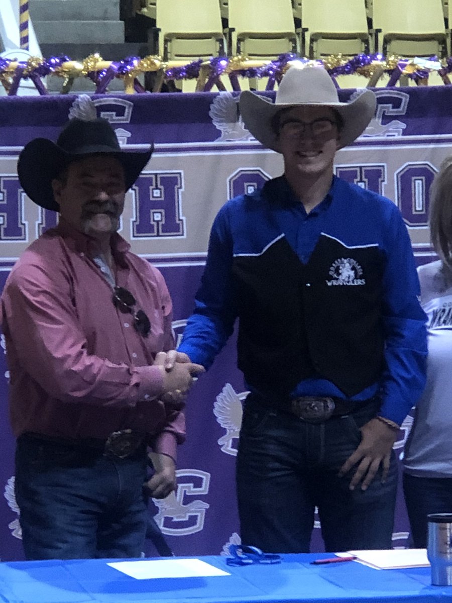 hlimonMEd's tweet photo. Congratulations to Keaton Sena! Keaton signed yesterday to go rope with the Odessa College Rodeo Team!!! Proud of you 12! @CraneHighSchool @CraneISD @Crane_Cheer https://t.co/istfWwltgu