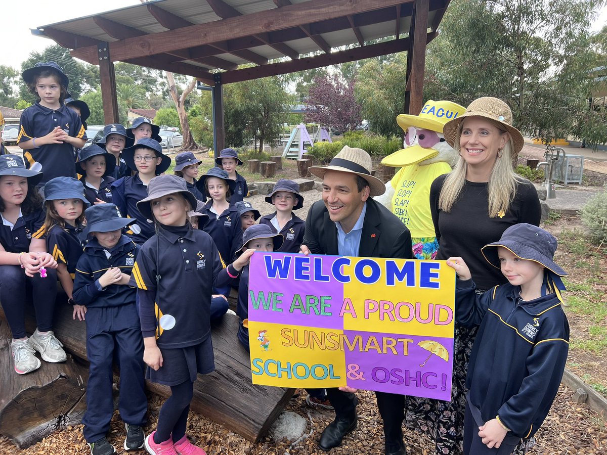 BBoyerMP's tweet photo. Great to be at Surrey Downs Primary this morning at a SunSmart activation event. Cancer Council SA protects 129,000 children each year through the SunSmart Schools and Early Childhood Program-I’m proud that so many SA schools &amp; preschools take part. Slip, slop, slap, seek &amp;slide! https://t.co/nQv1xfCJo7