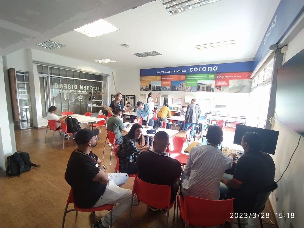 aagomezr's tweet photo. El #CDTCI viene trabajando en la implementación de la estrategia @WorldSkillsColo  con un taller teórico práctico dirigido por la experta nacional Lucy Alejandra Gutiérrez y la participación de instructores con el propósito ir mejorando en la calidad de los procesos de formación https://t.co/J1ryqWj6GI