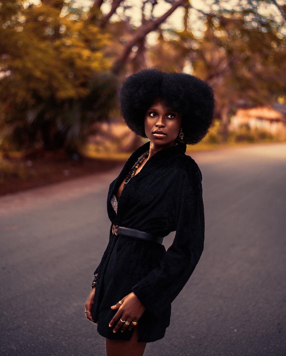 Nemiswurld's tweet photo. +1 today 
Happy TIMELESS birthday to me.
A wish will do 🥂
Accessories @nemisbeads
Photocredit @Ariostories 
#birthday #black #Twitter https://t.co/XonK92n7eB