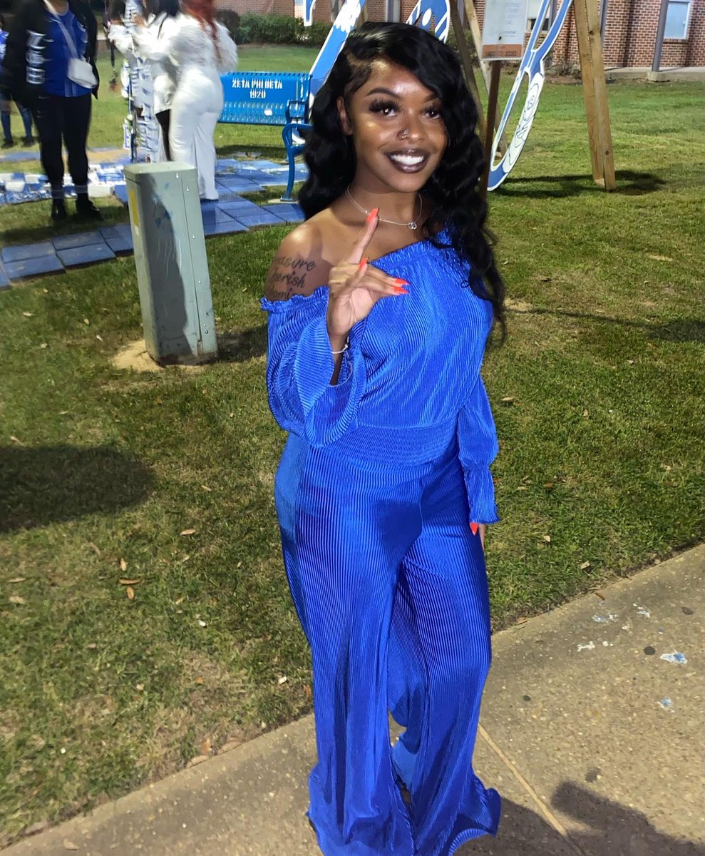 Looking BLUTIFUL as ever 💙🕊️

• Congrats to my new &amp; FINER sorors! They looked so good last night! 🥹💙
