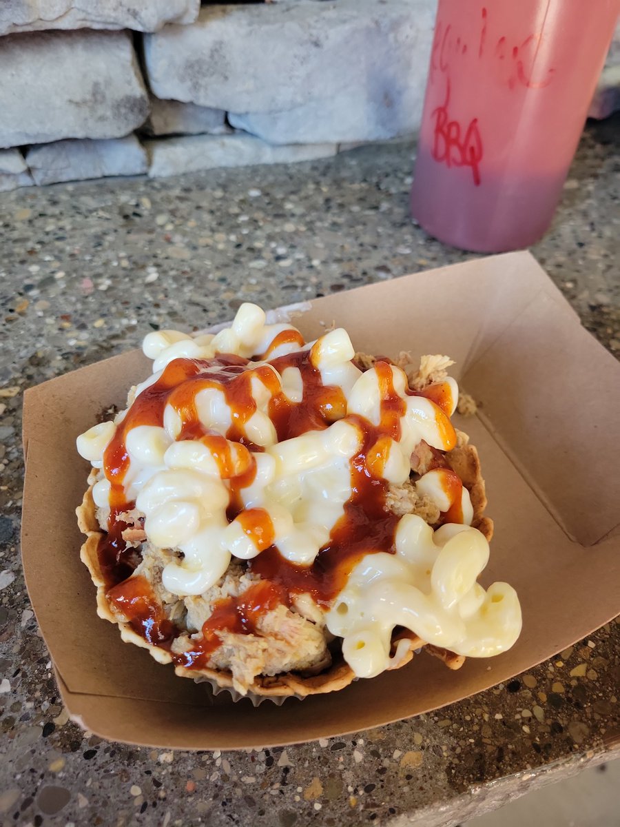 DinnerNumber2's tweet image. I love baseball!