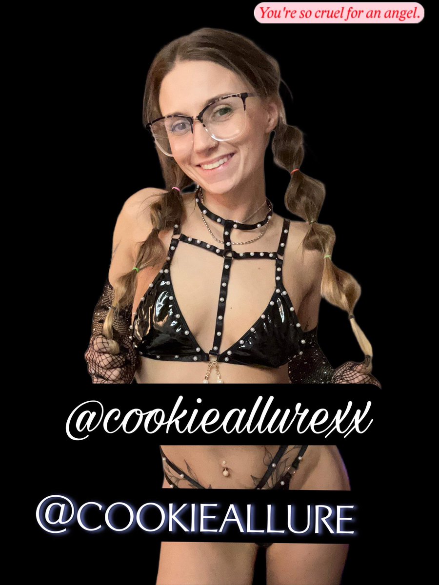 cookieallure's tweet photo. I’m 4��11 and flexible. Just use your imagination now… or subscribe to my only fans if you need a better visual 😽💎  link in bio https://t.co/ftpw8tE5uL