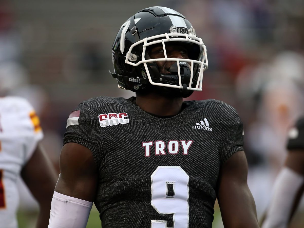 daylon_parks's tweet photo. Excited to be at Troy Saturday!!!🔴⚪️@CoachBanks2008 @TroyRecruiting @CoachJonSumrall @TigerMinor @CoachAbrams @CoachTullo  @CoachRick99 https://t.co/quvpBnzPWv