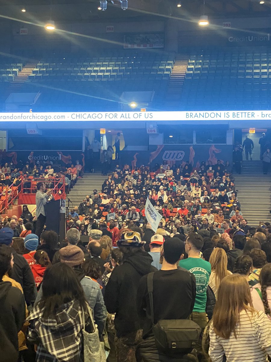 “Paul Vallas has more conservative money but we have more people.” <a href="/ashapoesis/">asha ransby-sporn</a> #BrandonIsBetter