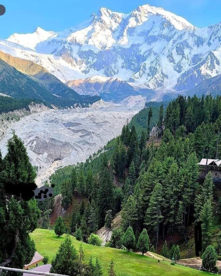 Stunning view of Majestic Nanga Parbat Gilgit Baltistan 🇵🇰

#FairyMeadows 
@Rohshan_Din
