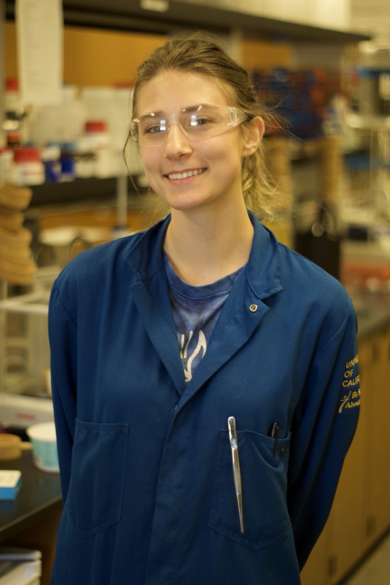 Here @CRP_Laboratory, @_abbey12 is giving her advisor a run for his money by being the first one to secure external funding in our relatively new group! We are extremely proud to announce Abbey's success in applying for an @NSF GRFP!! This is no easy feat - CONGRATULATIONS!!!