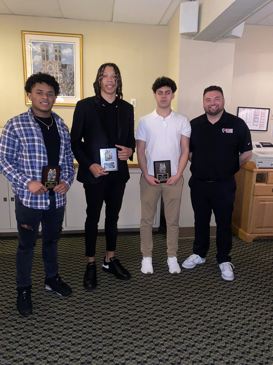 Congratulations to our guys being recognized for their All-League Awards tonight at the @RibcaBasketball Banquet. Very proud of these young men! #FalconBasketball #TOGETHER