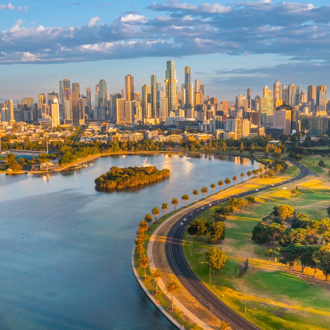 Rev up your engines; the 2023 F1 Rolex @ausgrandprix&nbsp;is underway in @Melbourne&nbsp; 🏎️💨&nbsp;  Feel the adrenaline<a class="tags" target="_blank" title="On Twitter" href="/?out=eyJ0eXAiOiJKV1QiLCJhbGciOiJIUzUxMiJ9.eyJpYXQiOjE3MjA4MzI3NTUsImlzcyI6InR3cG9ybnN0YXJzLmNvbSIsIm5iZiI6MTcyMDgzMjc1NSwiZXhwIjoxNzUyMzY4NzU1LCJyZWRpcmVjdF91cmwiOiJodHRwczovL3R3aXR0ZXIuY29tL2F1c2dyYW5kcHJpeCJ9.lRIWukUEoqrdrIAoFJ2PiuQfMaeJpljcrwIfVjGGK2PX_ZHZfGmoiX2IH2hNhqvnTfFGmnrRdMHG_gUQiVx3Vw">@ausgrandprix</a><a href="/tag/seeaustralia"class="tags"><span>#seeaustralia</span></a><a href="/tag/comeandsaygday"class="tags"><span>#comeandsaygday</span></a>