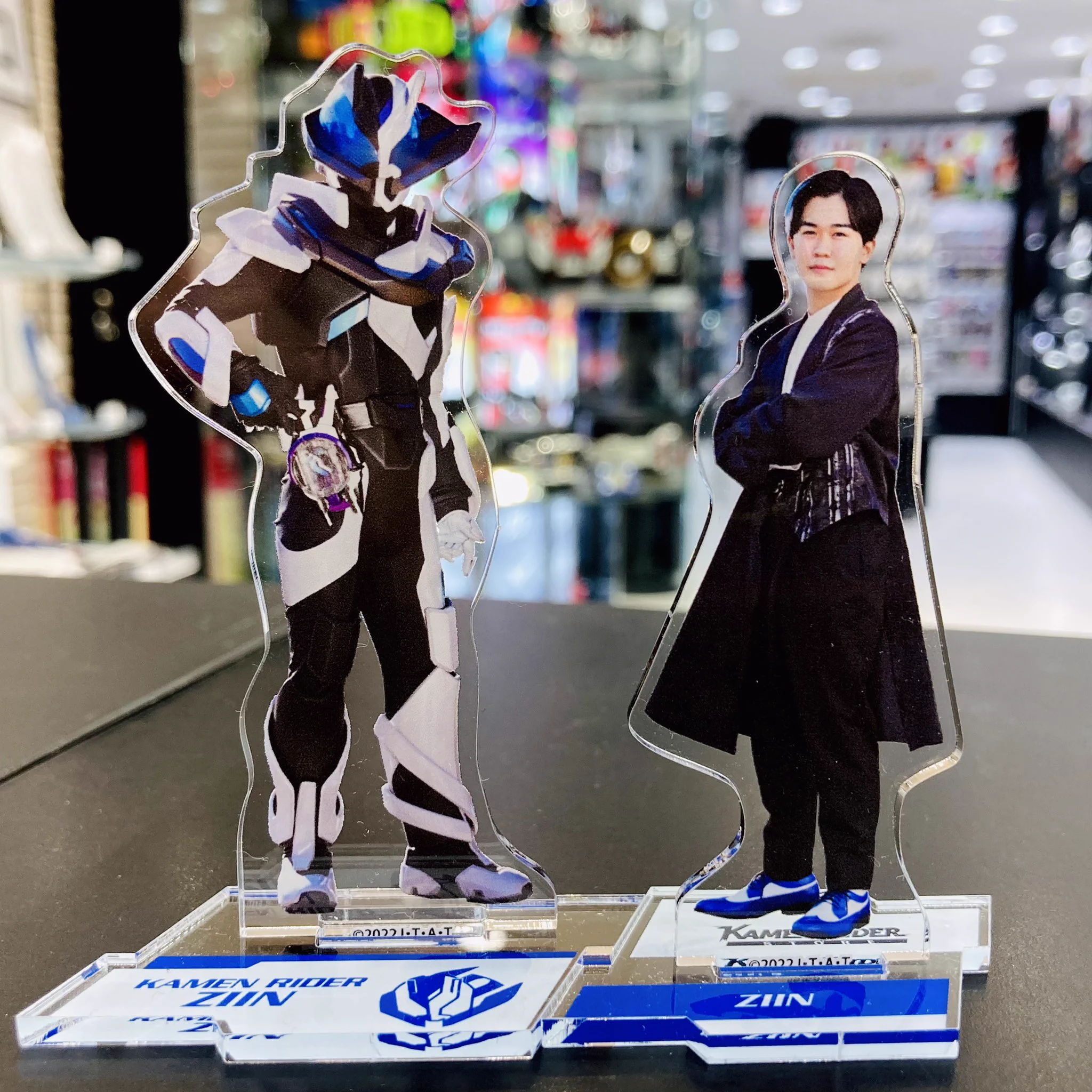 仮面ライダーストア on X: 
