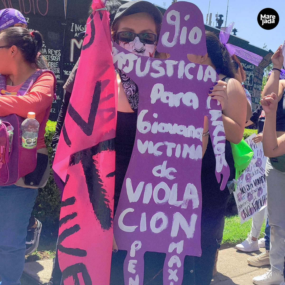 _marejada_'s tweet photo. Giovana Trejo rompió el silencio y denunció a su agresor, lo que le ha valido amenazas, intimidación, violencia institucional y su libertad.

Aquí su historia 👇

https://t.co/ciiy69U8jp https://t.co/rlgKVVuaK7