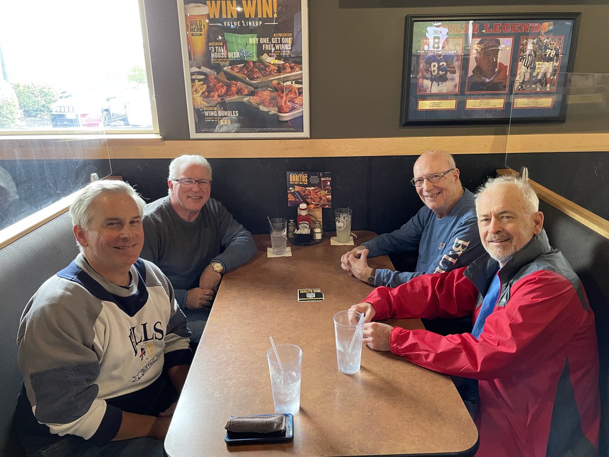 RichardBGoss's tweet photo. Today would have been Curt Chase’s 90th Birthday.  We lost him 10 days ago, but what a blessing to work with him as a friend and fellow trumpeter, teacher and band director. RIP, Curtiss. https://t.co/8CLR5c7F9O