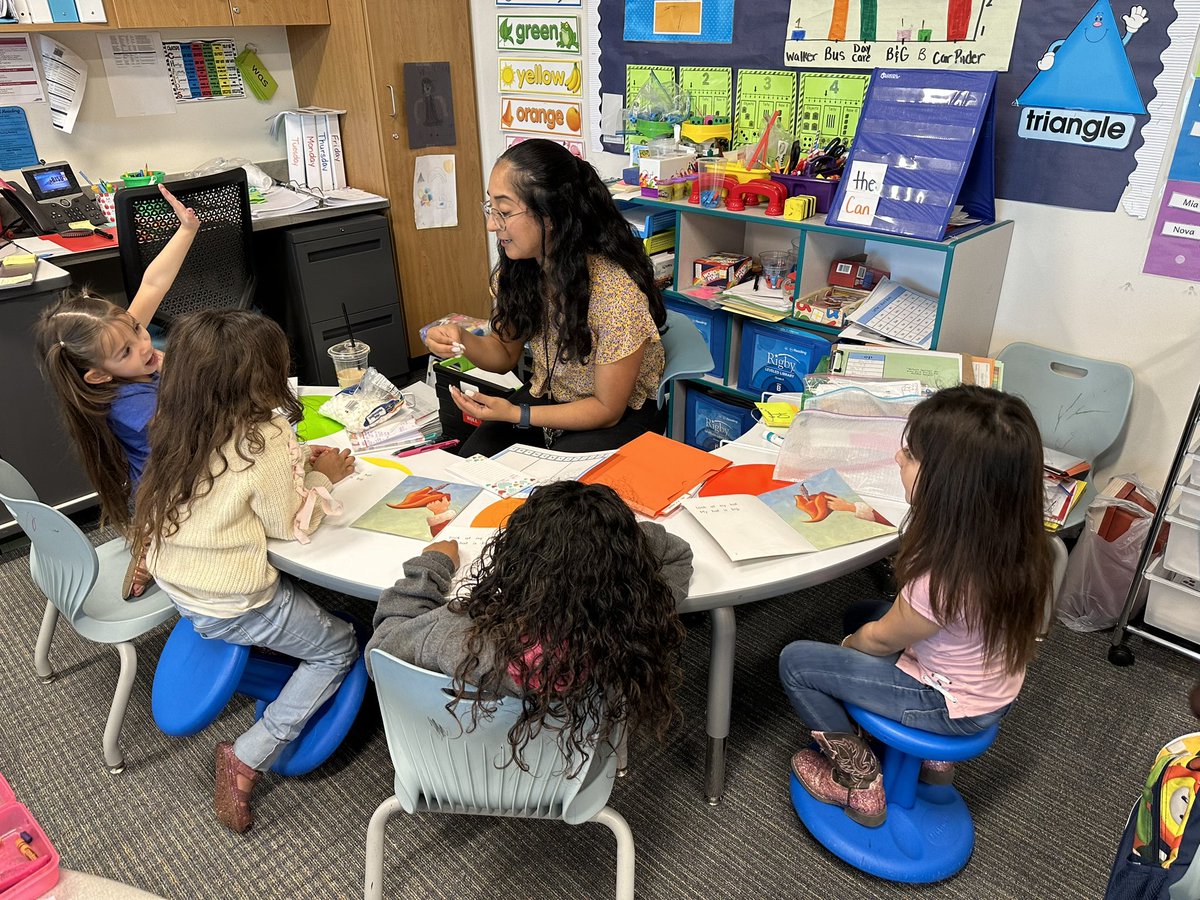 BacaWest's tweet photo. Early Literacy is where it ALL begins! Foundation #bisdpride #bisdels @RitaC11900705 @BrazosportISD https://t.co/q6X1kQtGlW