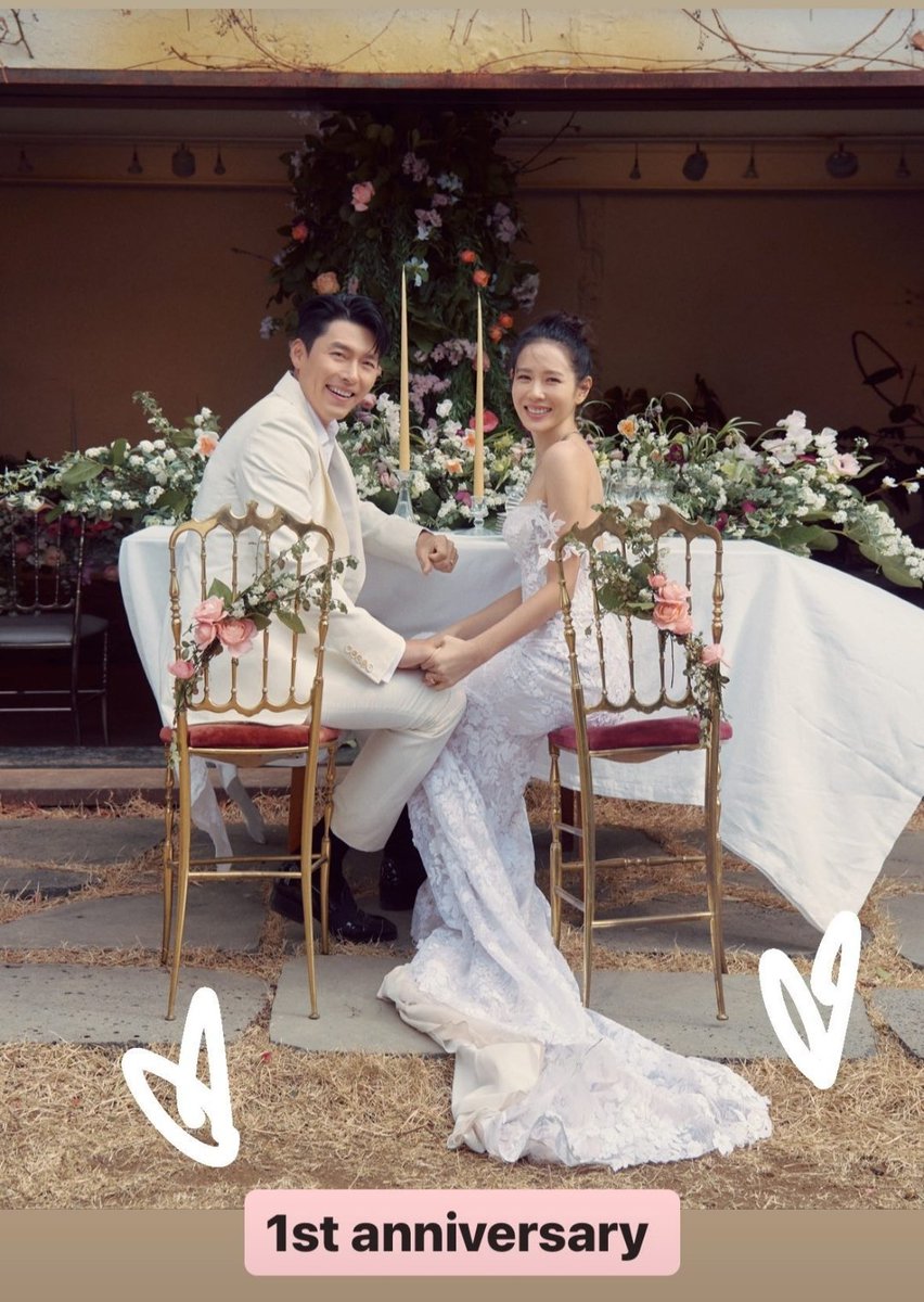 Uri #BinjinCouple 😍😍😍

Happy First Wedding Anniversary 🥰😭

Congratulations on being perfect for each other ❤

#SonYeJin  #HyunBin #BinJin1stAnniversary