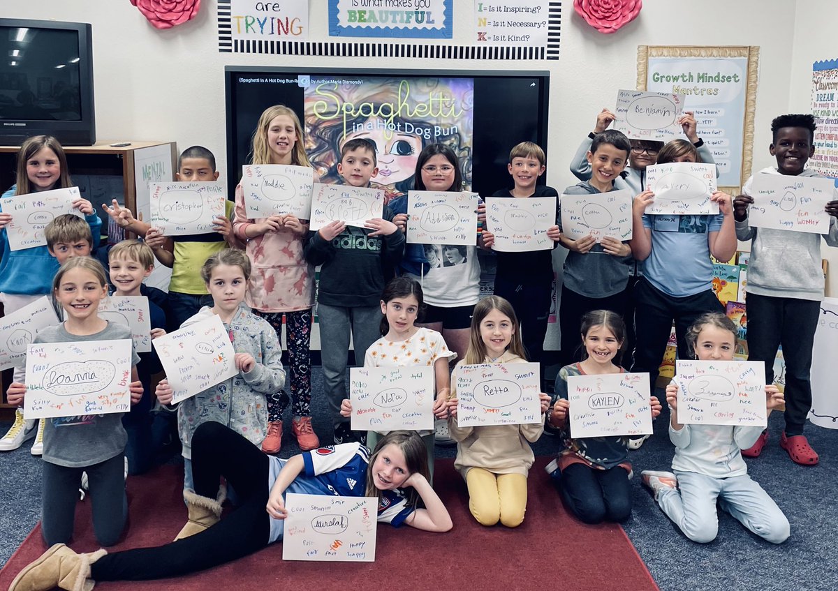 mandy_biros's tweet photo. Having the courage to be who you are is a spectacular thing! These 3rd graders helped to encourage and build each other up with positive descriptions of one another. They loved reading their posters! @EddinsElem #YouBelong https://t.co/8XOLcRUa5H