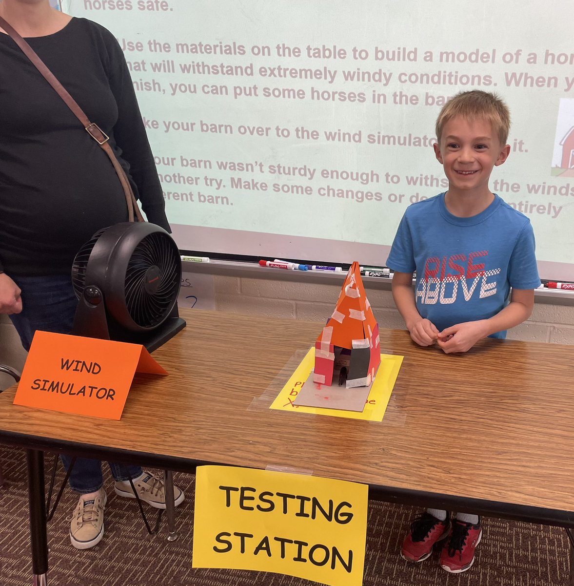 Family STEM Night <a href="/Central_MCSD/">Central Academy</a> was a great success! Parents and students worked together on a variety of STEM related tasks. #Middierising