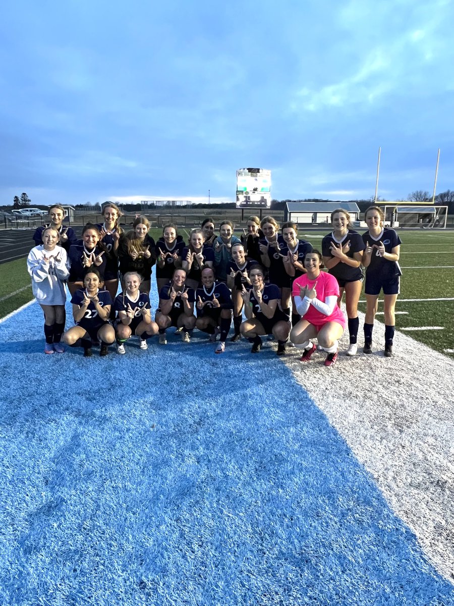 Girls win the Knight 3-0!!
Goals by Morgan(2) and Mia(1). 
Shutout by Lindsey and the D!!
#PanoramaGirlsSoccer