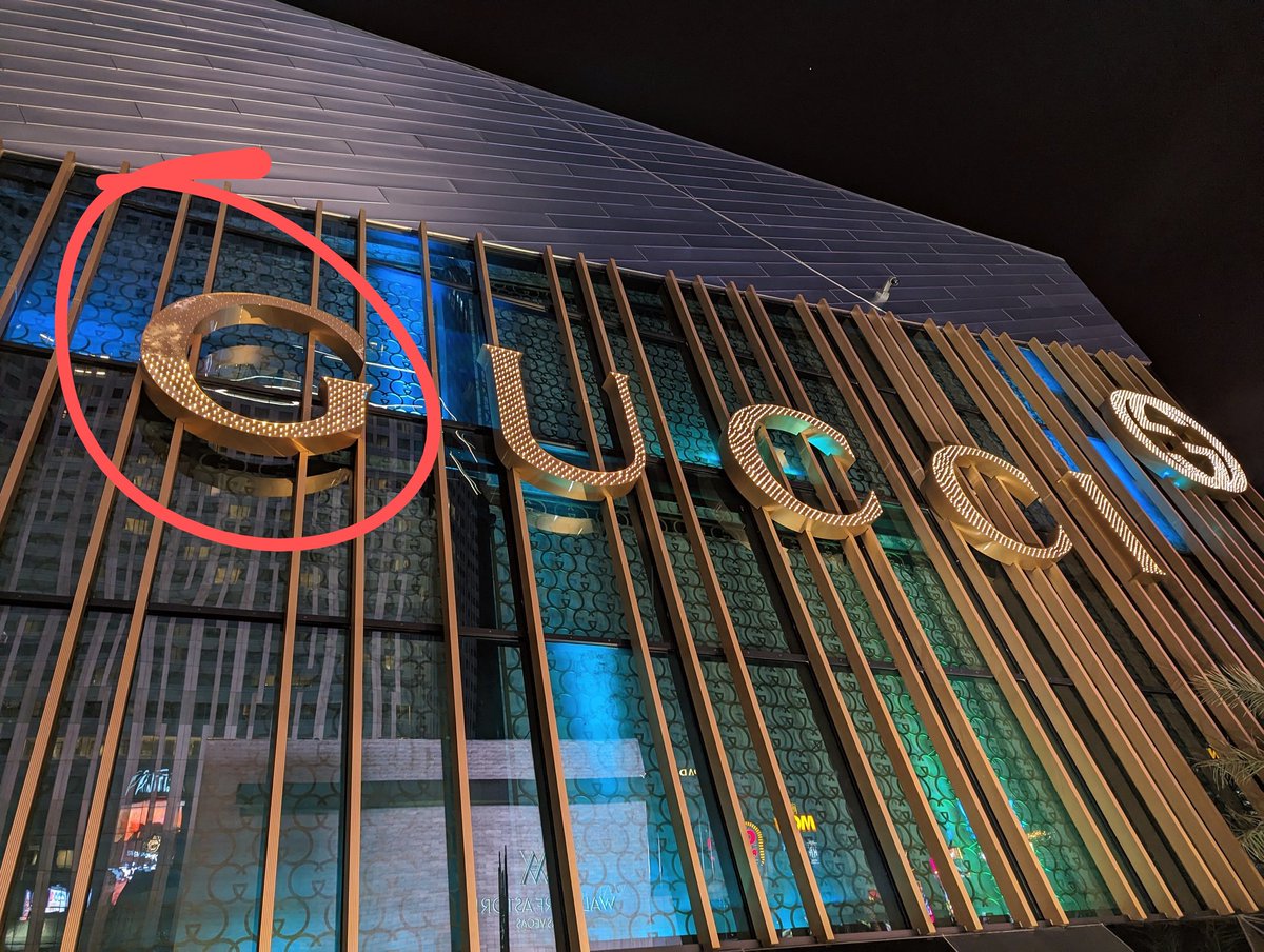 Hey <a href="/gucci/">gucci</a> fix your lights!