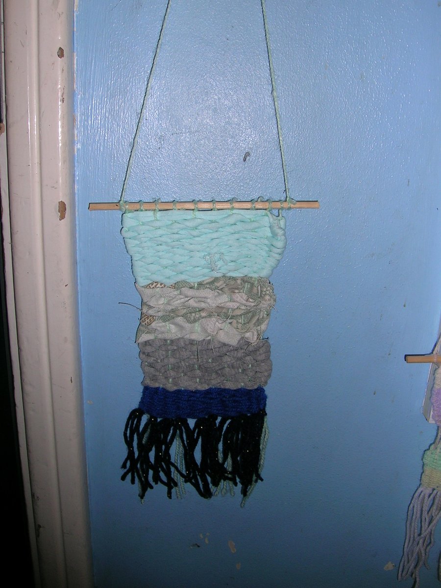 etonwickschool's tweet photo. Year 4 have enjoyed weaving their very own wall hanging in Art. It took a lot of patience and time but we love the results. We couldn't wait to hang them up and share them with people at home! @Cornerstonesedu https://t.co/DLb0P0dkKq