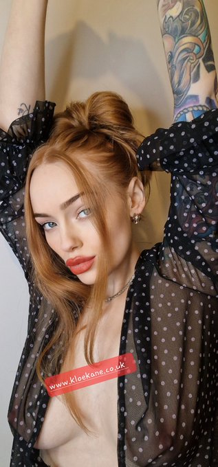 Happy Birthday to me! 💕 Am I a gift you'd unwrap? 🥵👇 https://t.co/pWs6fdGQgR