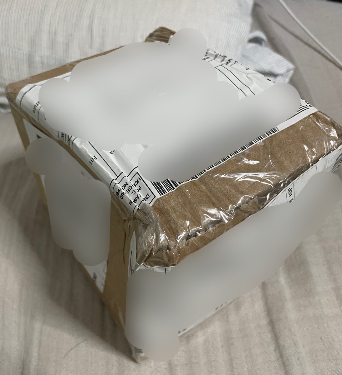 yrpk_car's tweet image. 国際荷物って感じだ