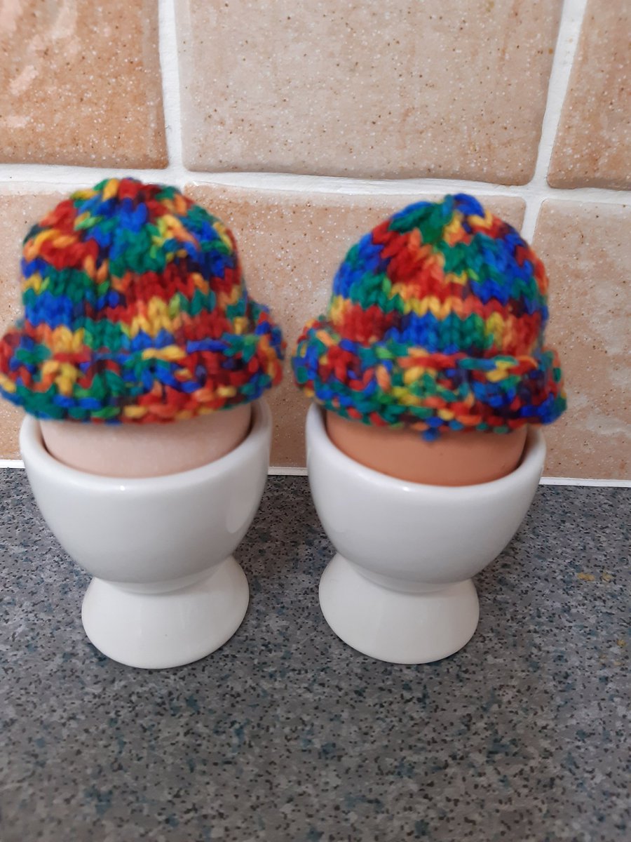 Make sure you're stocked up with Cosy Easter supplies. Egg cups and Egg Cosies make such a fun meal or #giftideas 🐥🐣 #EarlyBiz  etsy.com/uk/shop/Wyesid… #MHHSBD #sbswinner #CraftBizParty #ukmakers #shopindie #handknitted #easter #breakfast #Easter2023