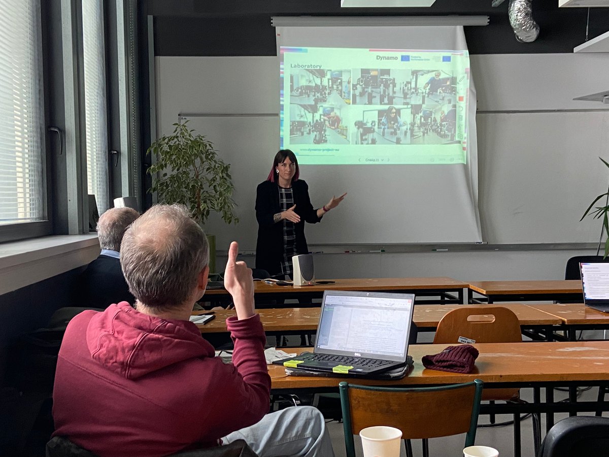 EuroFUE_UJI's tweet photo. Tras el primer año de implementación de @DynamoProjectEU coordinado por la @UJIuniversitat, nuestras compañeras @AnnaTolosaG y @AdaneroRaquel se desplazan a París para presentar los resultados de #comunicación y #diseminación. ¡Buen trabajo!🙌 https://t.co/IP9ObPIg6c