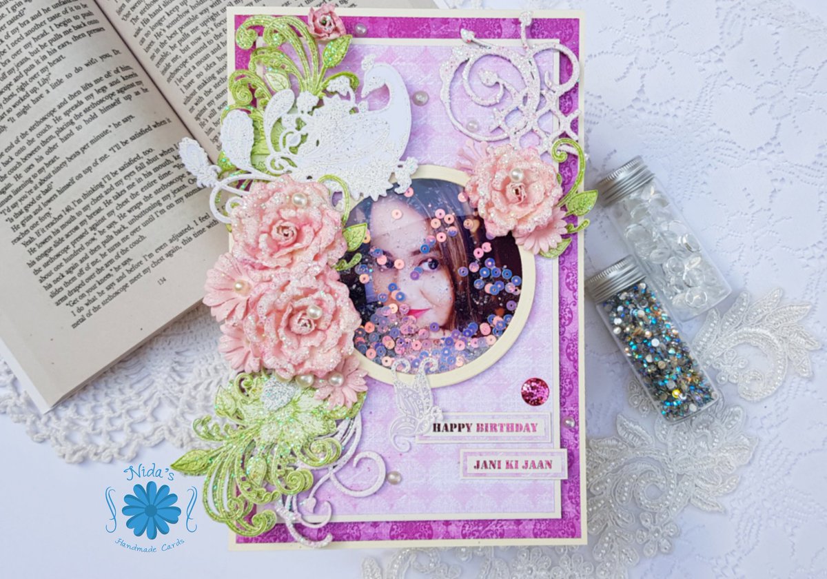 nida_tanweer's tweet photo. Designed on Someone's Request 💗

#heartfeltcreations #handmadecards #flowermaking #cardmaking #featheryfloralscollection #heartfeltcreations_partner #floralcards #poinsettiaflower #fyp #heatembossing #beautifulcards #nidatanweer #heartfeltcreationscards #fypage #nidacards https://t.co/OrDm6qJxoc