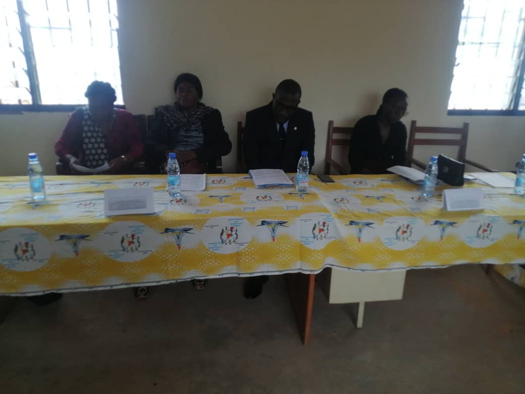 cnepci's tweet photo. Le jeudi 16 mars 
2023, il s'est tenu dans la salle de conférence du CNEPCI, l'Atelier d'échanges CNEPCI /Laboratoire d'Education Civique et d'Intégration Nationale de L’INJS. L’atelier était supervisé par Mme 
MAIBA Elisabeth, la Cheffe de Centre. #educationcivique #recherche https://t.co/V8Z3VZAT9r