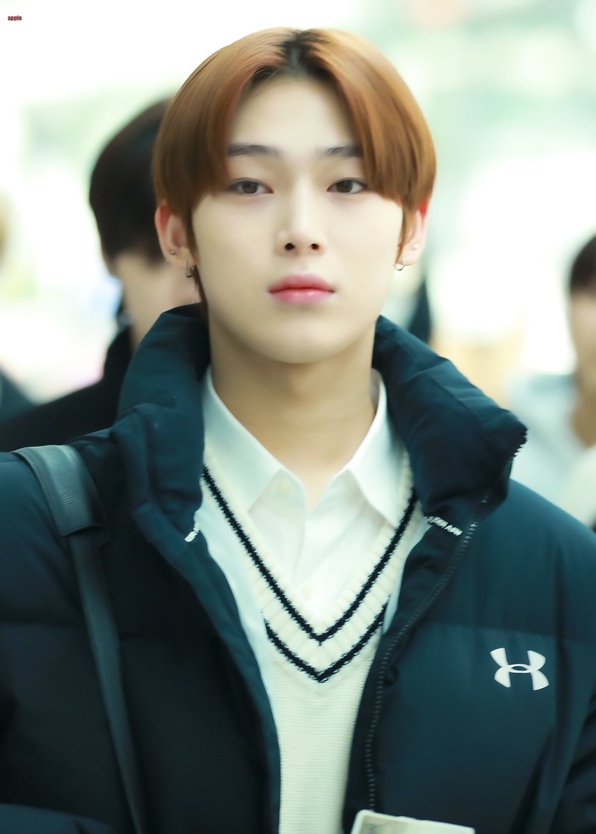 sun426030's tweet photo. 230330 ICN 출국 💖
#ENHYPEN #엔하이픈 #SUNOO #선우 https://t.co/xOyudNPpmb