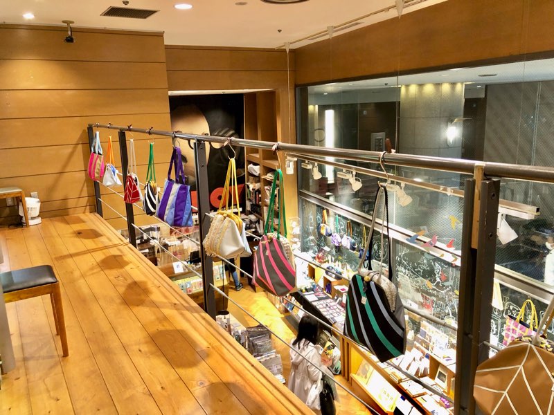 【📢再入荷】【🍋tobo バッグ🍎】

ナディッフモダンでは、バッグ作家・当房優子さんのバッグやマフラー、ピアスをお取り扱いしております🍒
本日、新たにバッグがたくさん入荷いたしました〰️

春のお出かけにぴったりです🍀
ぜひお好きな1点を見つけてください🔎🔎