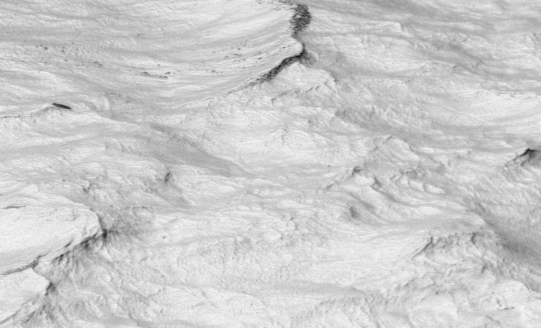 FabriceArdhuin's tweet photo. My wave modelling was stuck at around 10 m wavelength for about 15 years, only being able to dream about the level of detail in this polarimetric data (thanks to  P. Sutherland), but things got really better with Leonel Romero's (2019) new approach!  Our (just accepted) paper... https://t.co/s2q71Y0nTC
